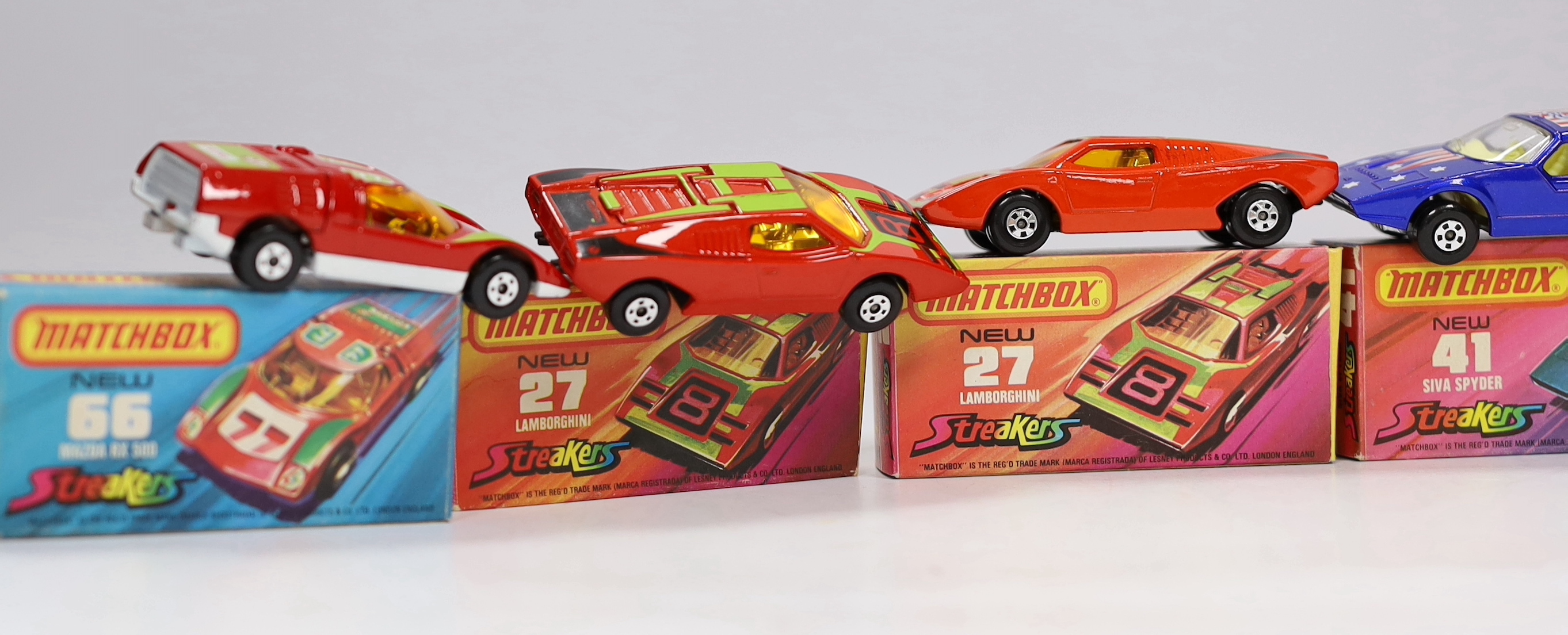 Nine boxed Matchbox Superfast 1-75 New series Streakers issue diecast vehicles